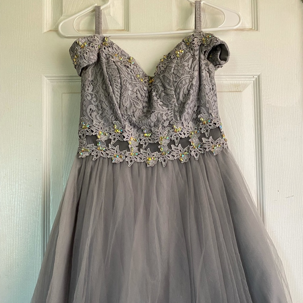 prom/quince dress